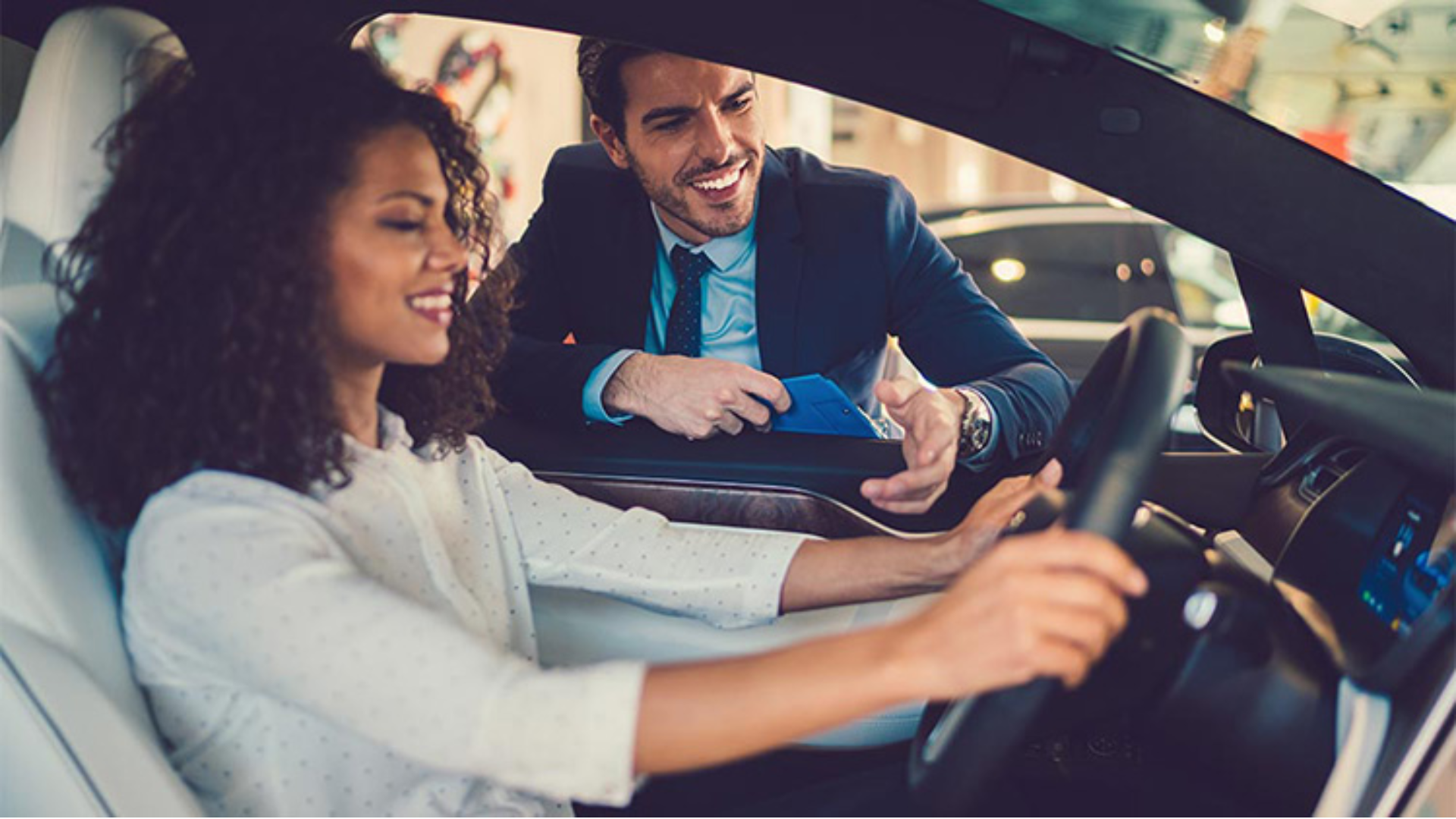 Préstamos de auto en Panamá - ¿Qué debo saber antes de sacarlo?